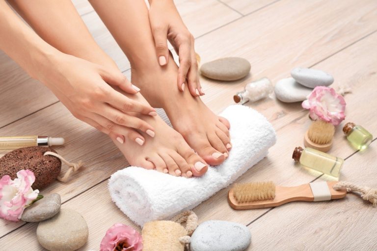 How Much Do Manicures and Pedicures Cost? Maby Blog